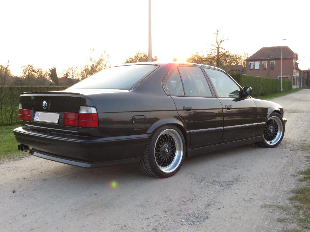 Bmw M5, Auto's, BMW, Particulier, 5 Reeks, Benzine, Berline, 4 deurs, Handgeschakeld, Zwart, Alcantara, Achterwielaandrijving