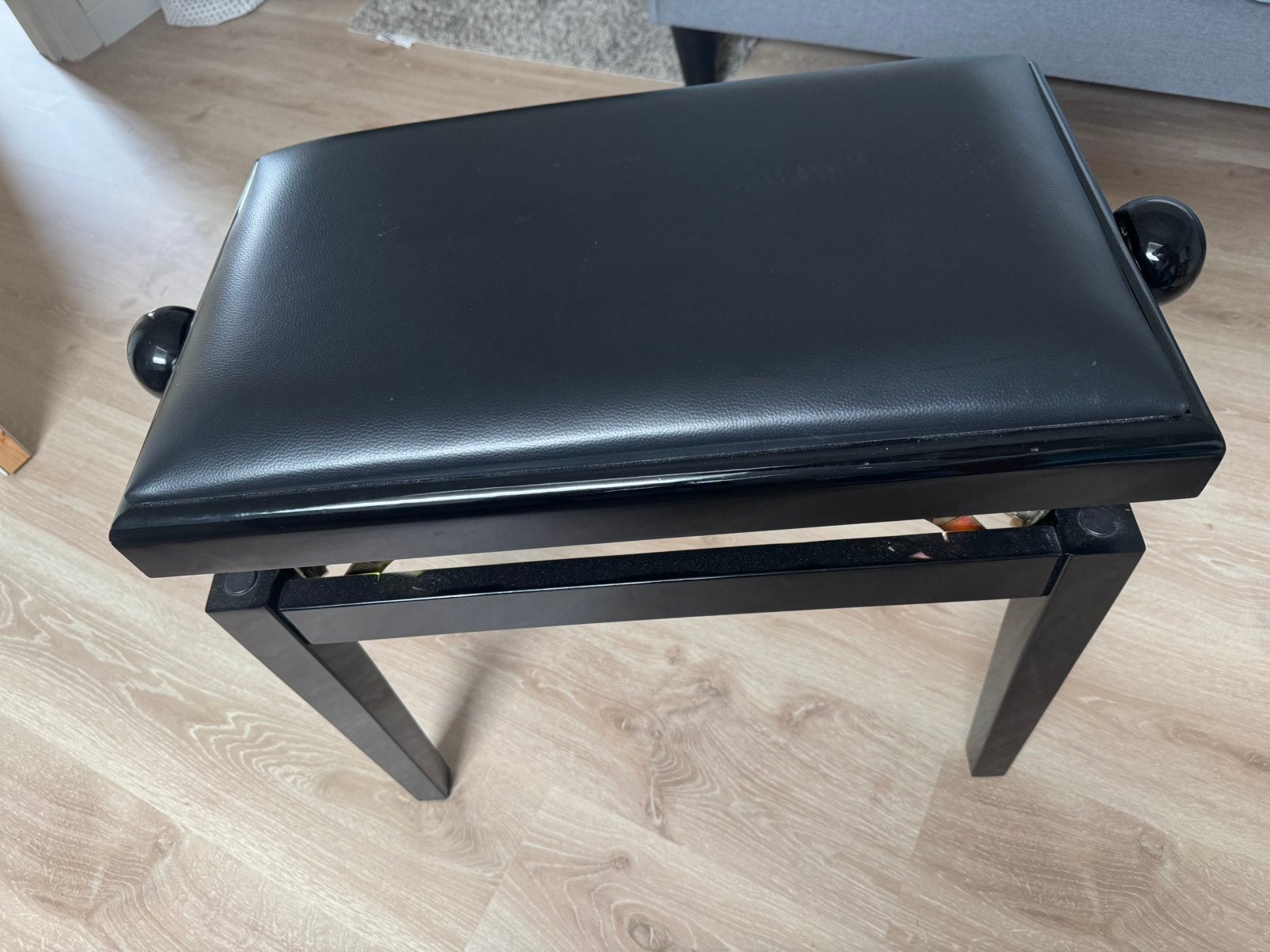 Pianobank, Muziek en Instrumenten, Piano's, Ophalen, Zo goed als nieuw, Zwart