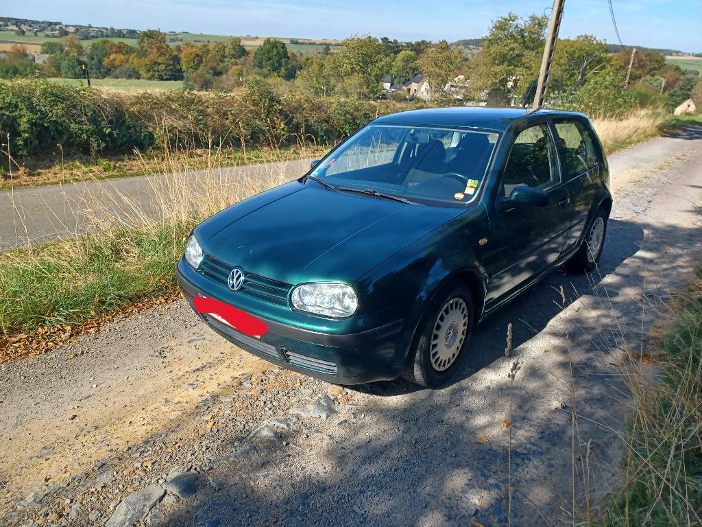 Golf 4 verte, Autos, Euro 2, Achat, Attache-remorque, Boîte manuelle