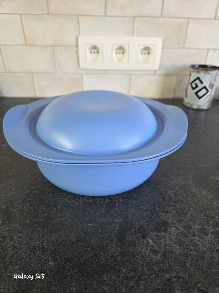 Tupperware ultraplus  2l, Enlèvement ou Envoi, Utilisé, Bleu, Récipient ou Bol