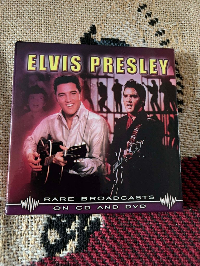 Elvis cd en dvd, rare broadcasts on cd and dvd. 5 euro, Ophalen of Verzenden, Zo goed als nieuw, Rock-'n-roll