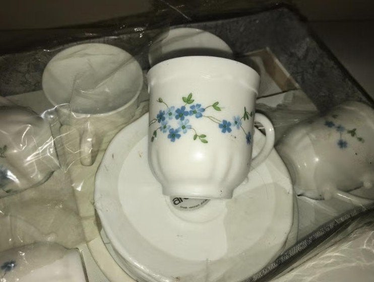 Vintage koffietassen + bordjes (ARCOPAL), Enlèvement ou Envoi
