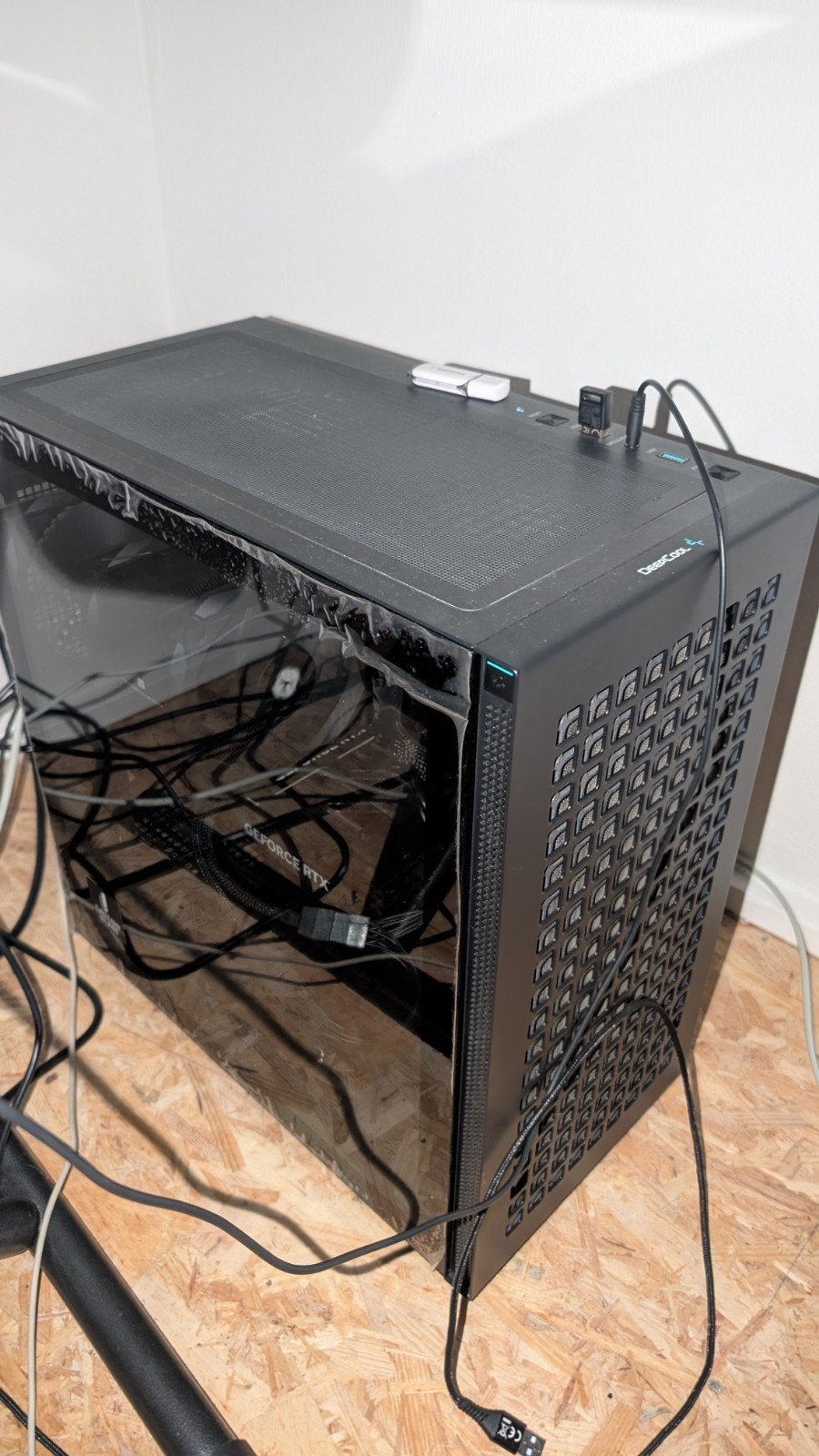 PC GAMING RTX 4070 SUPER RYZEN 5 9600X VOLLEDIG ZWART