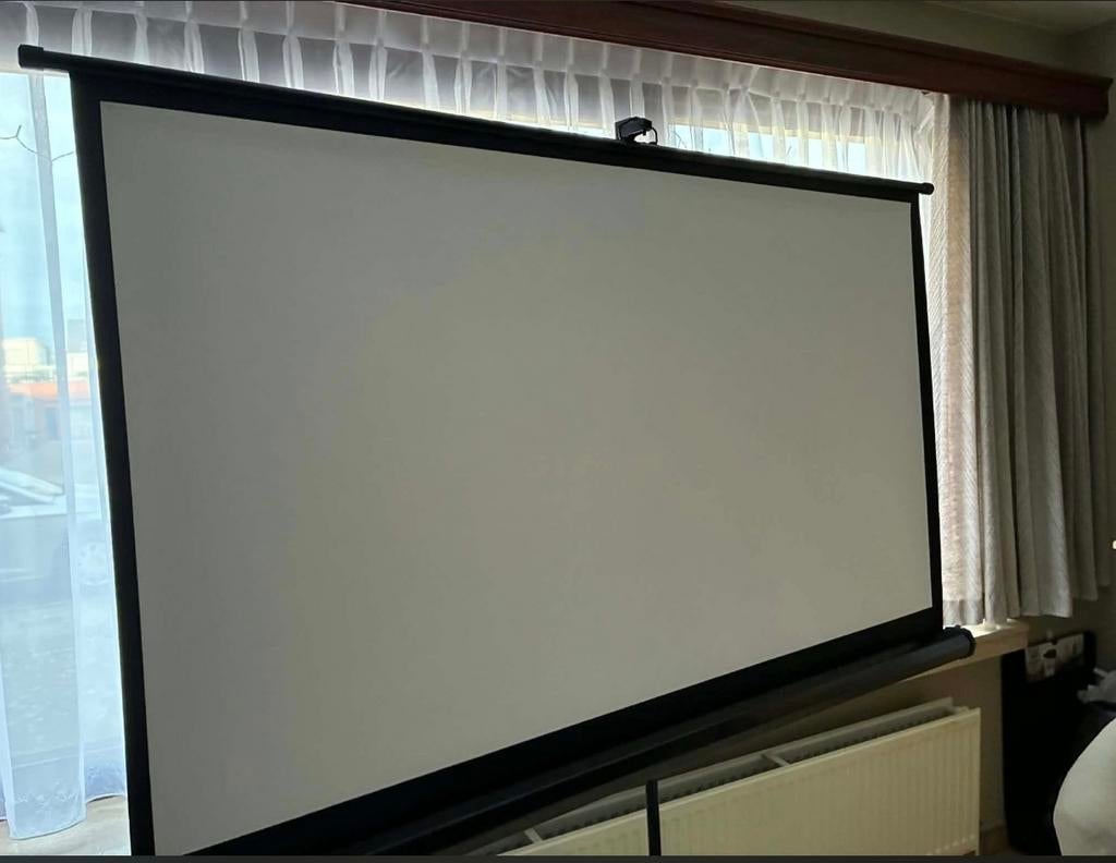 UpLiving projectiescherm, Enlèvement, Neuf