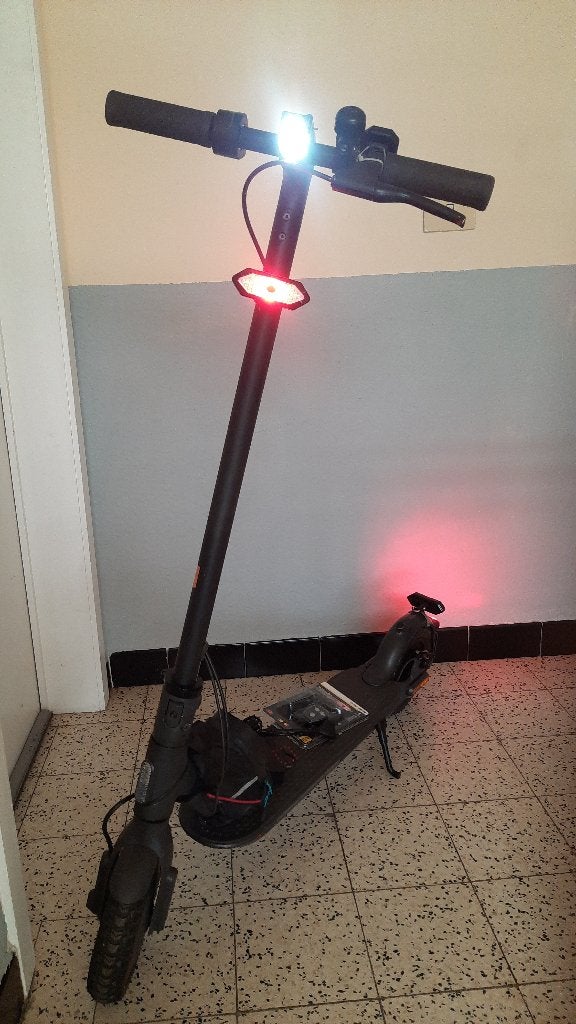 Trottinette Mi Electric Scooter Pro 2 - 25 (32) km/h, Enlèvement, Utilisé, Step électrique (E-scooter), Xiaomi