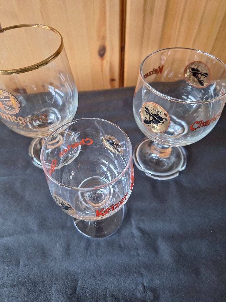 Verres à bière Keizer Karel & Ommegang, Collections, Enlèvement ou Envoi, Neuf, Verre ou Verres, Autres marques