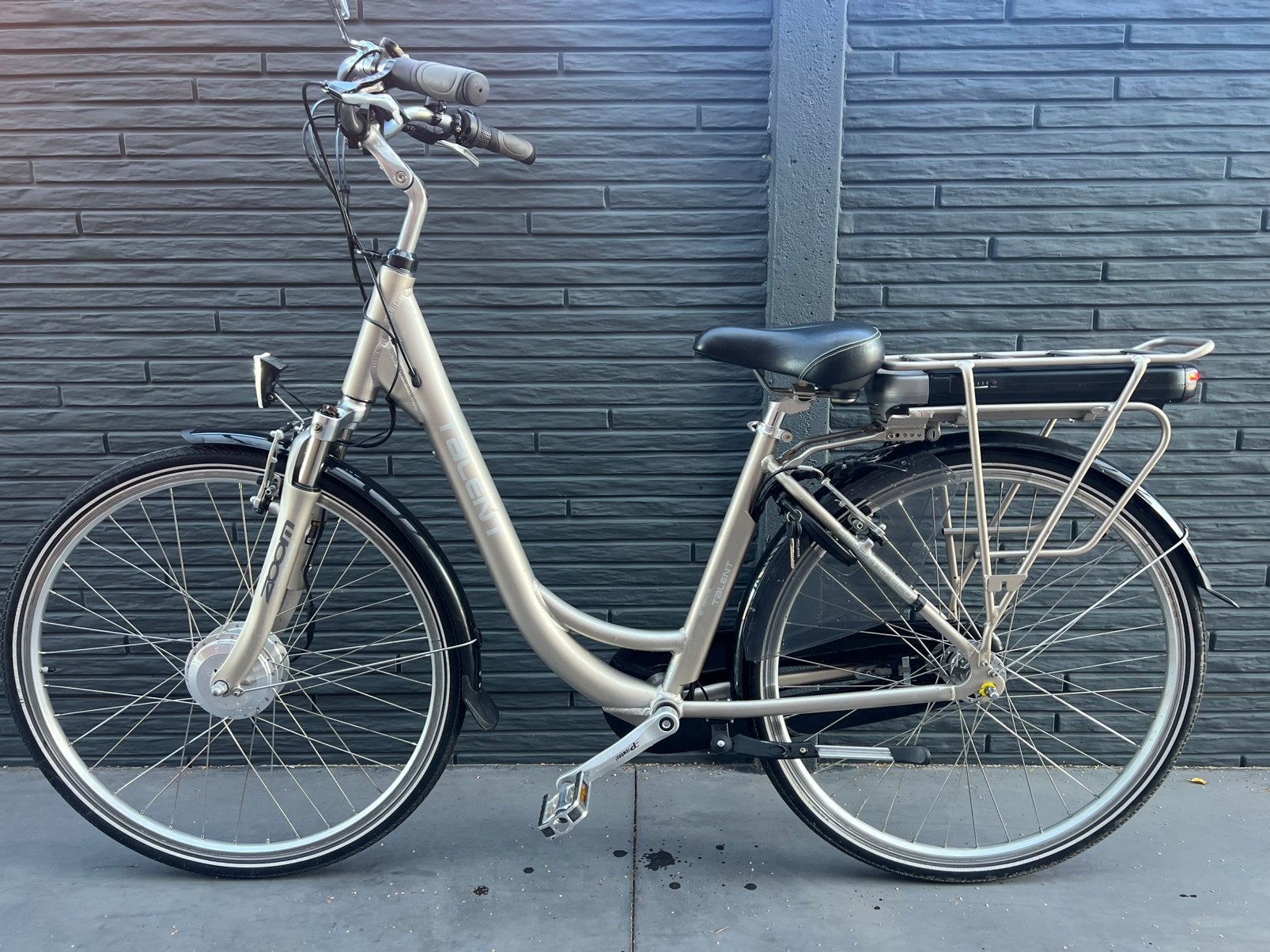 Elektrische fiets Talent Zeer Goede Staat ✅, Ophalen, Zo goed als nieuw