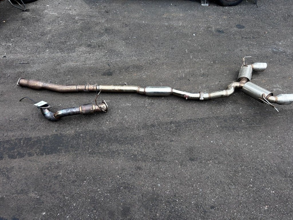 LIGNE D'ECHAPPEMENT COMPLETE Audi TT (8N3) (01-1998/10-2006), Auto-Union-Straße  1,
85057  Ingolstadt, DE, Info@audi.de, Audi