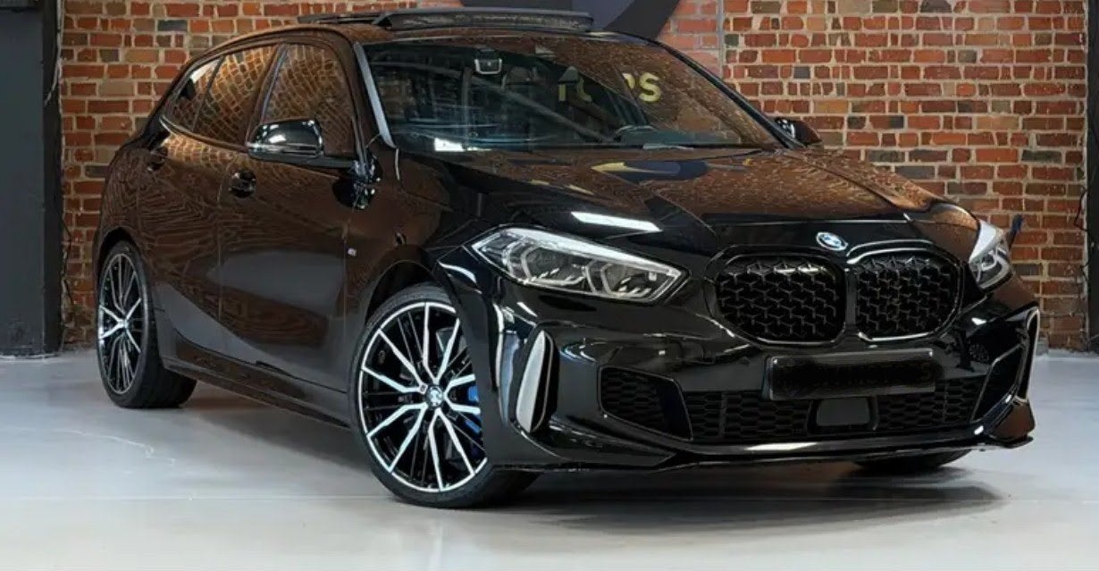 BMW F40 M135i xDrive 2021 facelift full option éérste eigena, Autos, Cuir, Achat, Euro 6, Phares entièrement LED