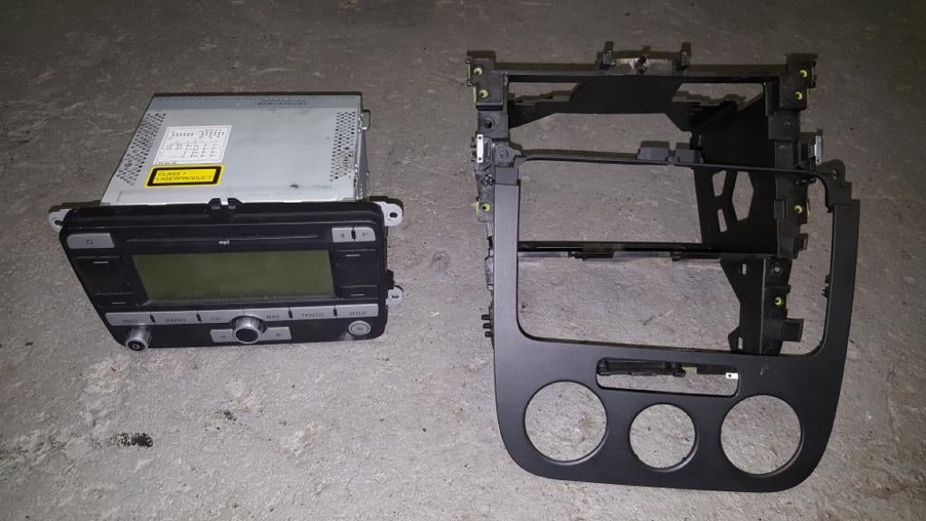 Radio cd-speler / navigatiesysteem Volkswagen Golf 2008, Enlèvement ou Envoi, Volkswagen