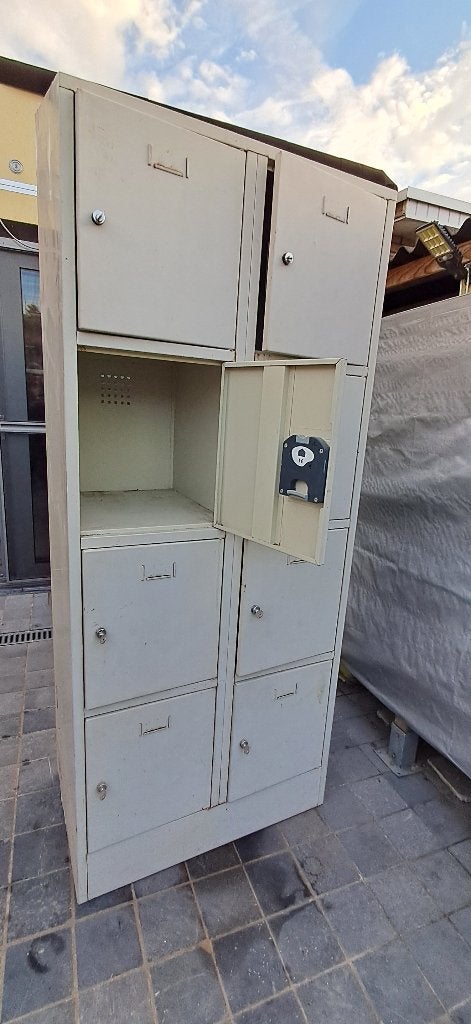 metalen lockerkast, Ophalen, Gebruikt