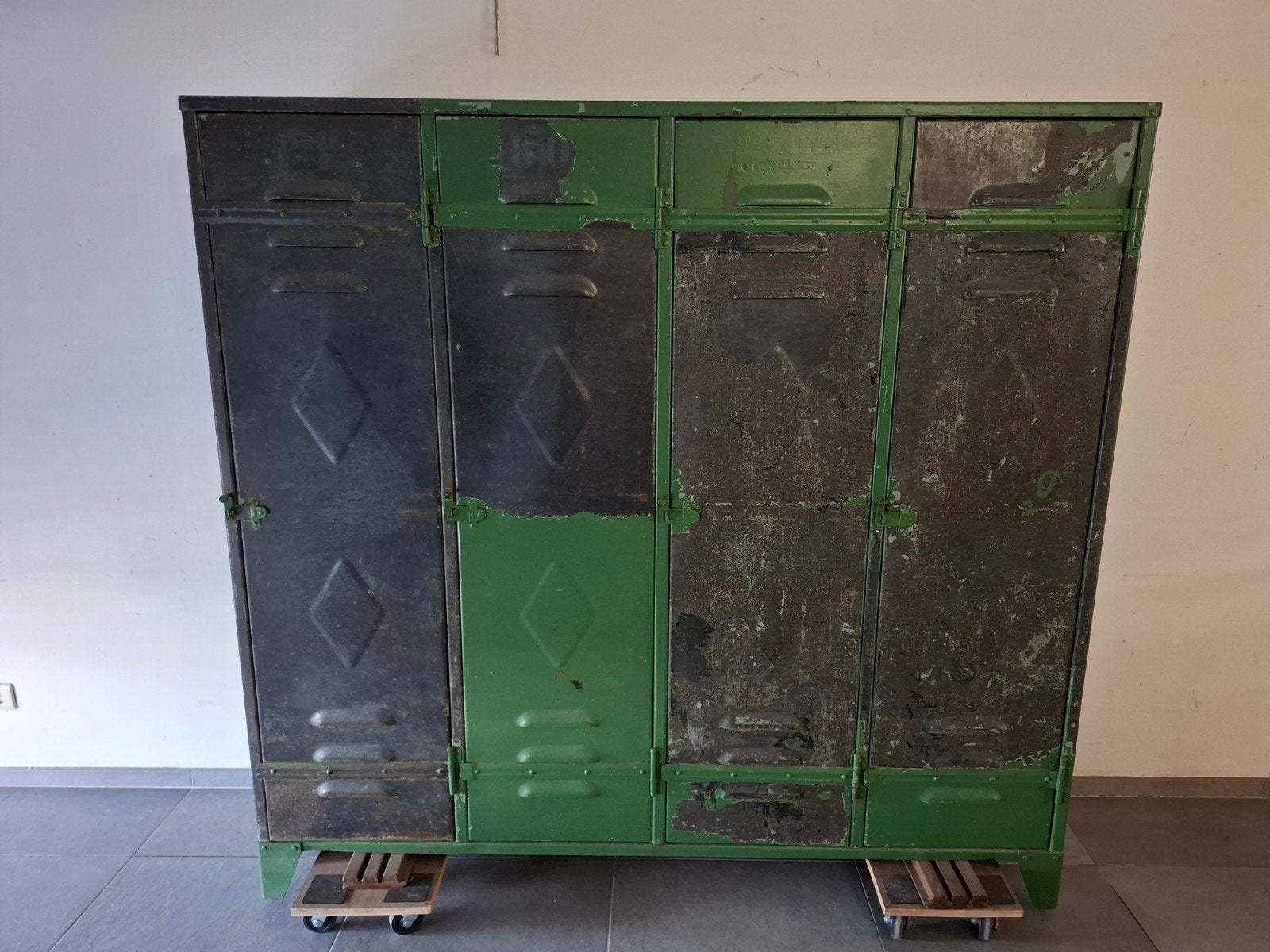 lockers lokker kast 4 deuren, Ophalen
