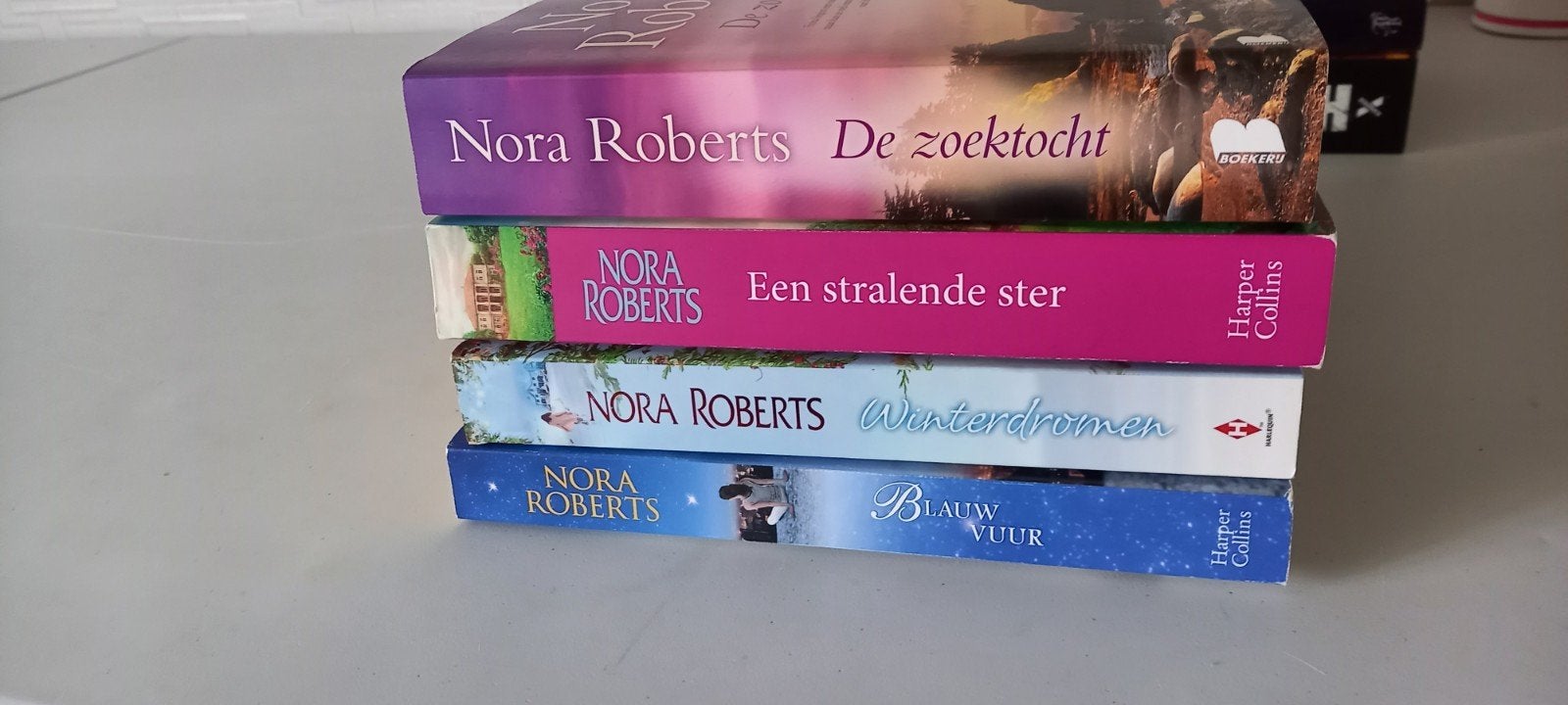 leuke boeken van Nora roberts, Livres, Romans, Enlèvement ou Envoi