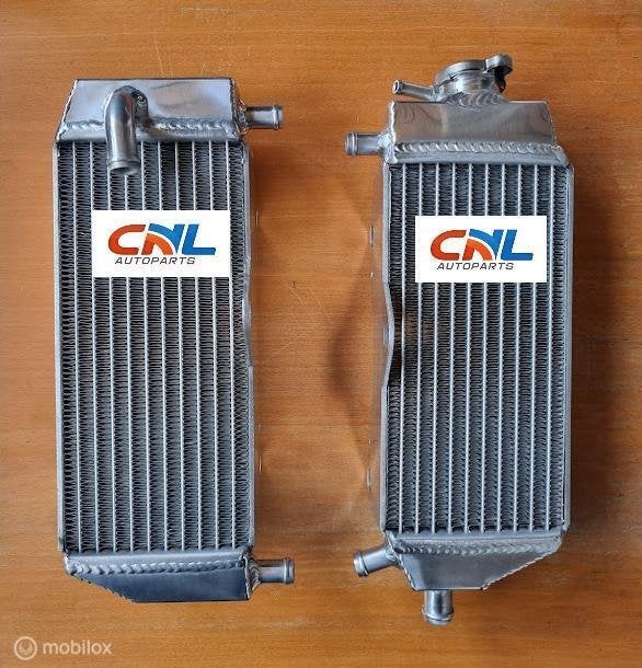 Radiateur + slangen YAMAHA YZ125 2005-2016 06 07 08 09 10 11, Nieuw, Ophalen of Verzenden