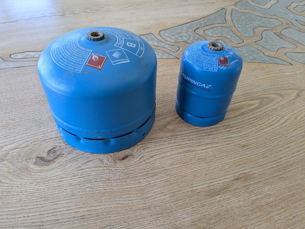 Bouteilles Camping Gaz, Enlèvement, Utilisé