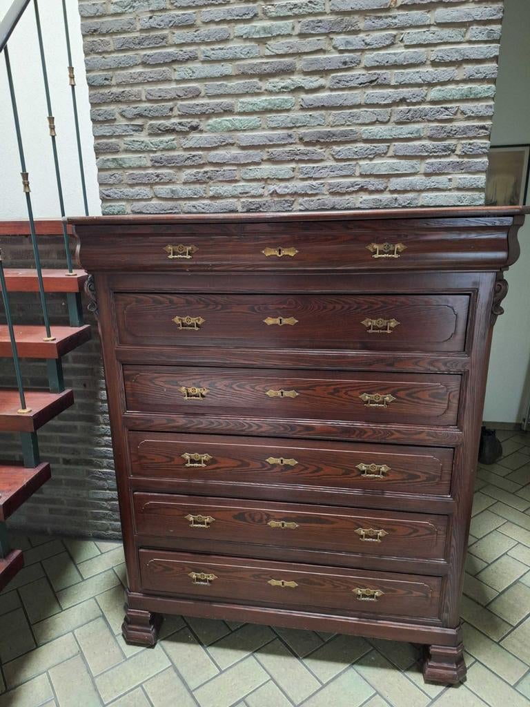 Armoire rustique, Enlèvement