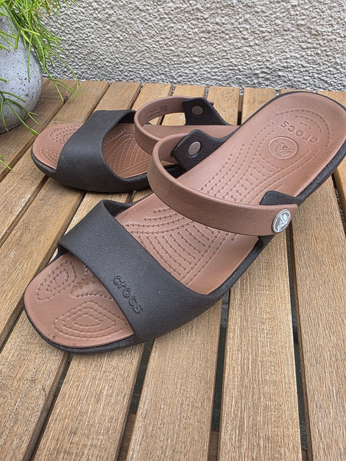 Crocs Cleo Slippers, Kleding | Dames, Schoenen, Ophalen of Verzenden, Slippers