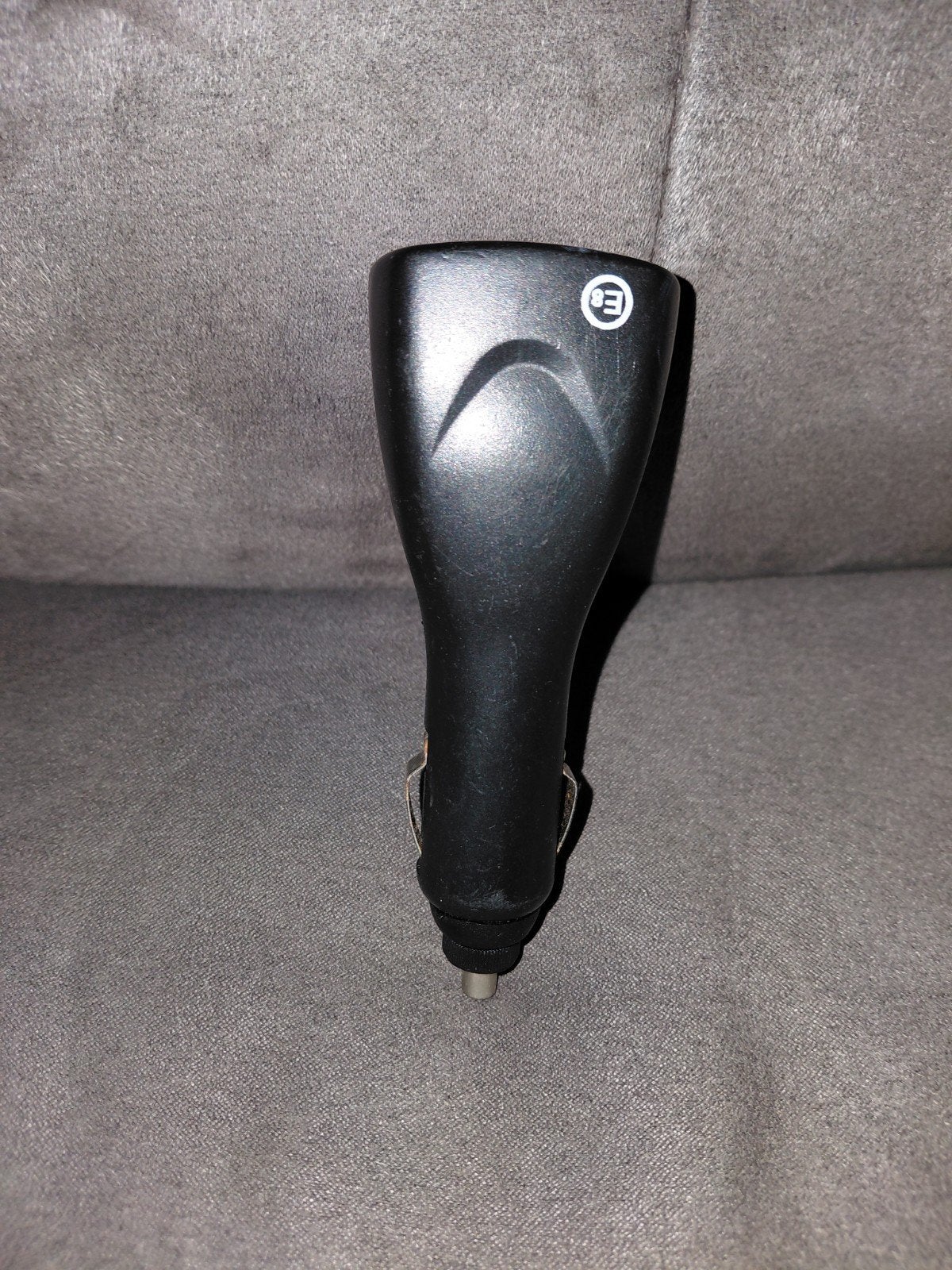 Adaptateur chargeur allume cigare, Enlèvement