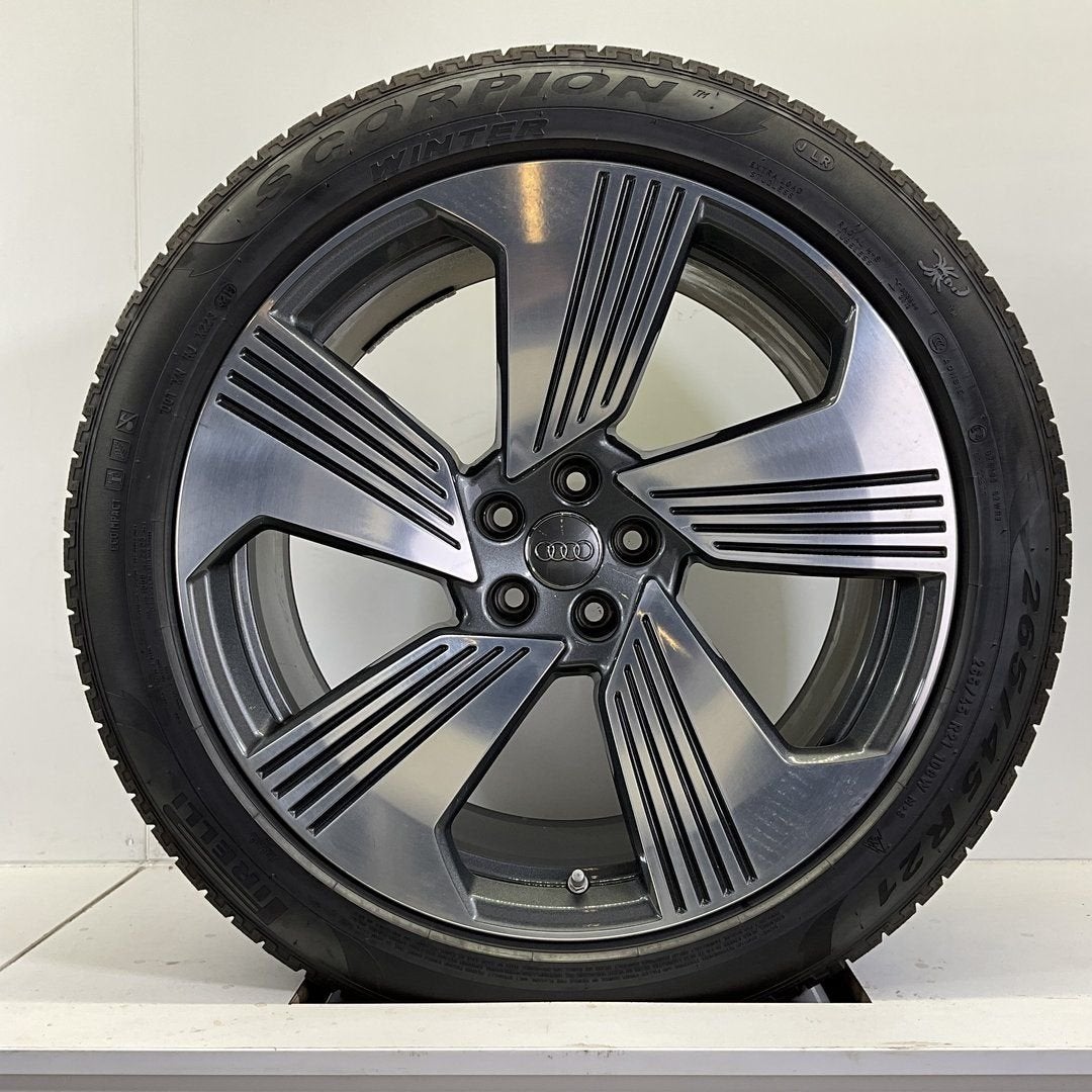 AUDI Q7 SQ7 ETRON Q8 ETRON SET VELGEN + WINTERBANDEN 21INCH, Auto-onderdelen, Banden en Velgen, Gebruikt, -, 265 mm, -