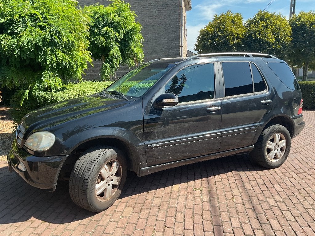 Auto Mercedes Benz ML, Autos, Achat, Attache-remorque, 5 portes, Diesel