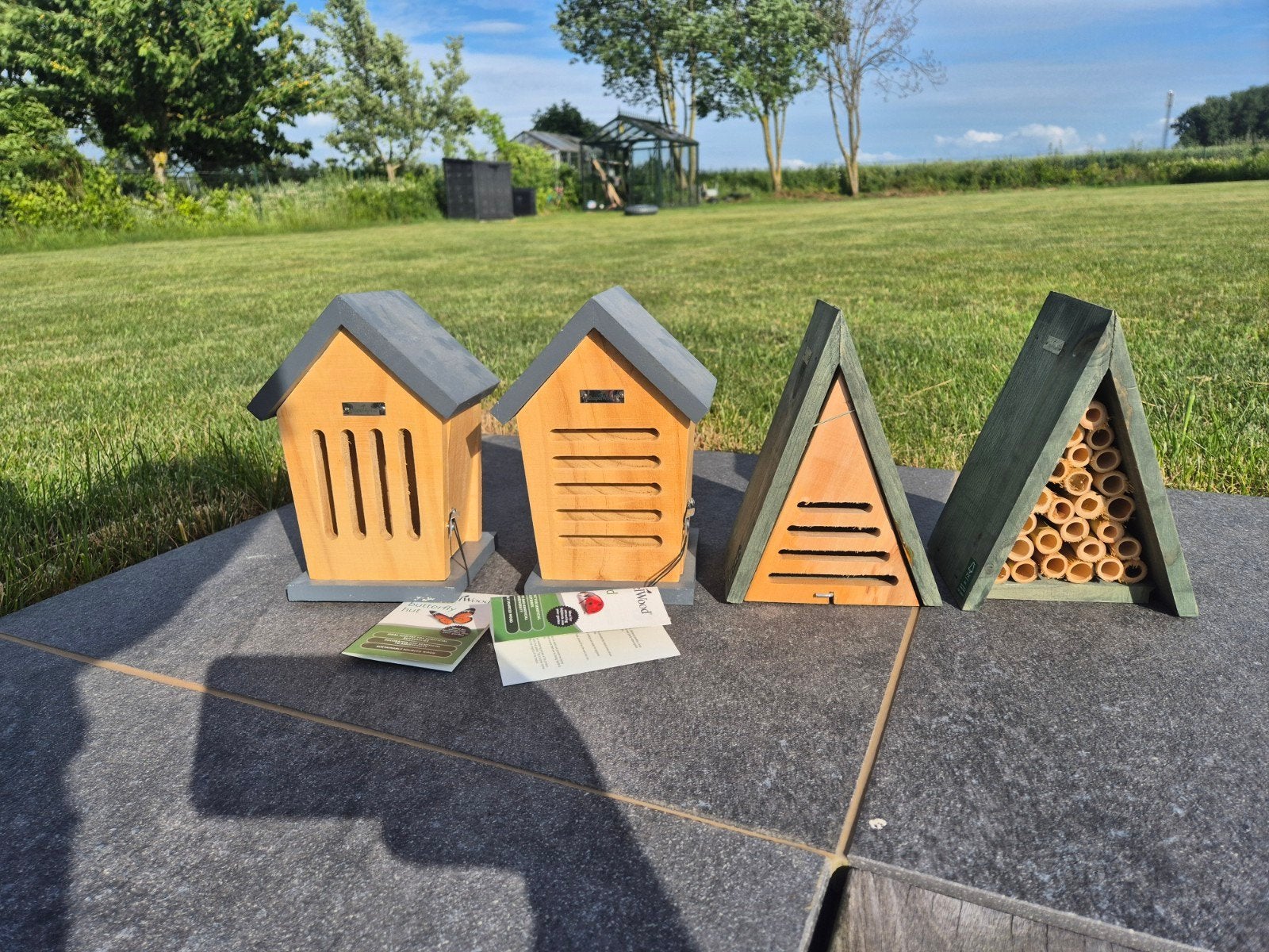 Lot de 4 hôtels à insectes en bois – Neufs, Jardin & Terrasse, Maisons & Bains d'oiseaux, Enlèvement ou Envoi