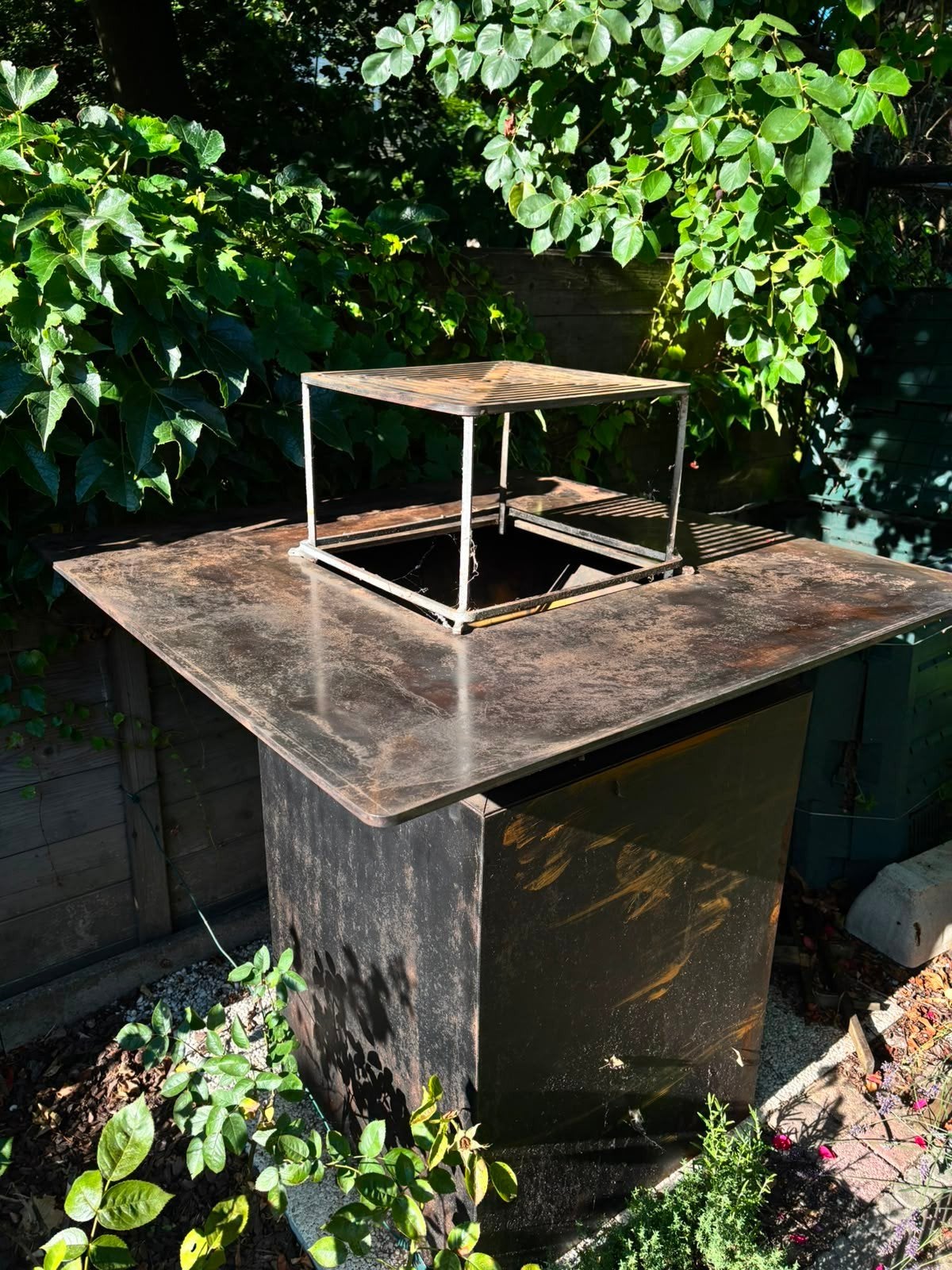Bol à barbecue et à feu Design Plancha, acier Corten (4 g), Enlèvement