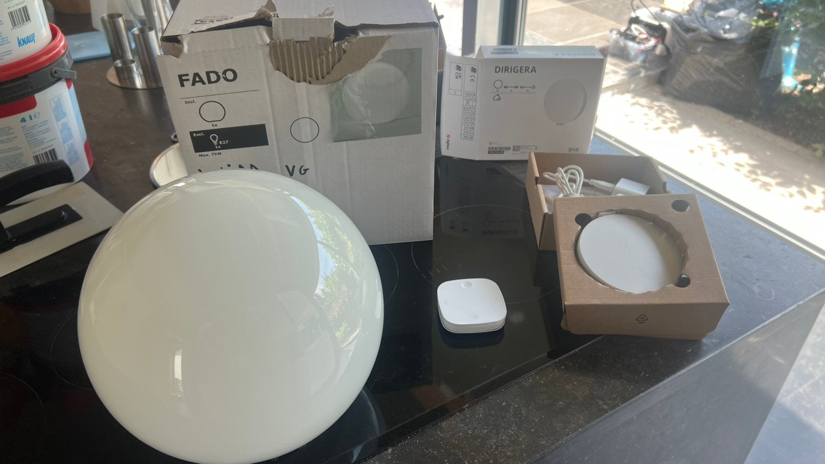 IKEA FADO lamp + DIRIGERA hub - RGB smart, Enlèvement, Comme neuf