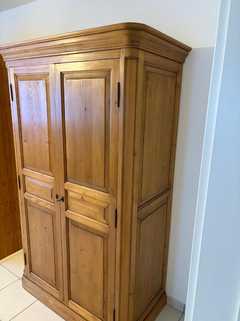 Armoire en bois, Maison & Meubles, Enlèvement, Avec tiroir(s)