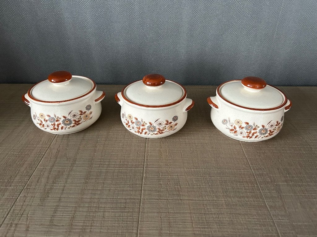 Nieuw! Set vintage “oven” kommetjes, Huis en Inrichting, Keuken | Servies, Ophalen of Verzenden, Nieuw, Vintage, Schaal of Schalen