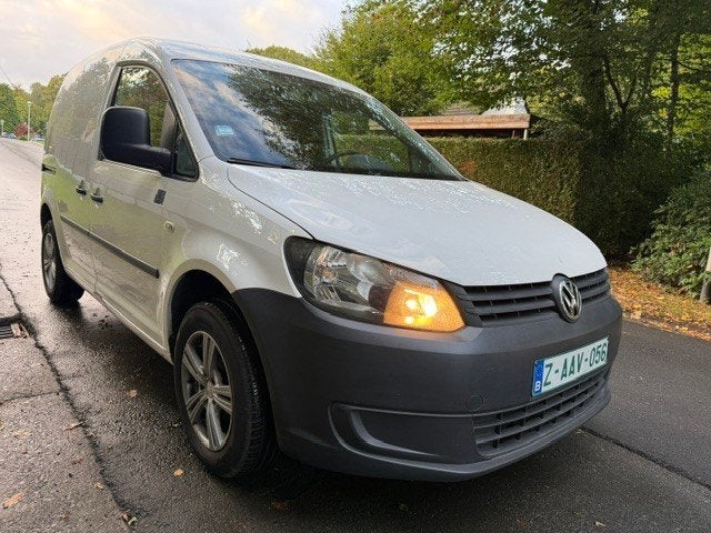 VW Caddy utilitaire climatisée, Achat, Entreprise, Ordinateur de bord, 5 portes