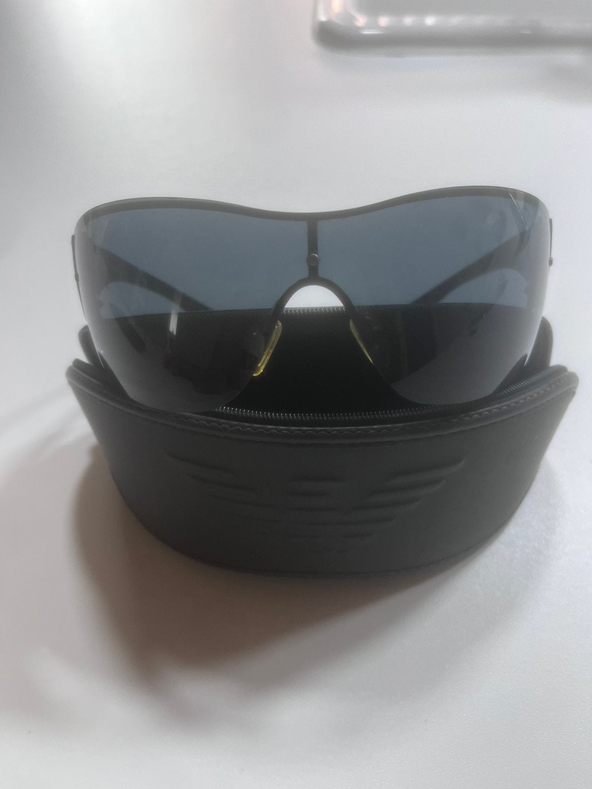 Emporio Armani Shield zonnebril EA9242/S – origineel, Ophalen of Verzenden, Zo goed als nieuw, Zonnebril