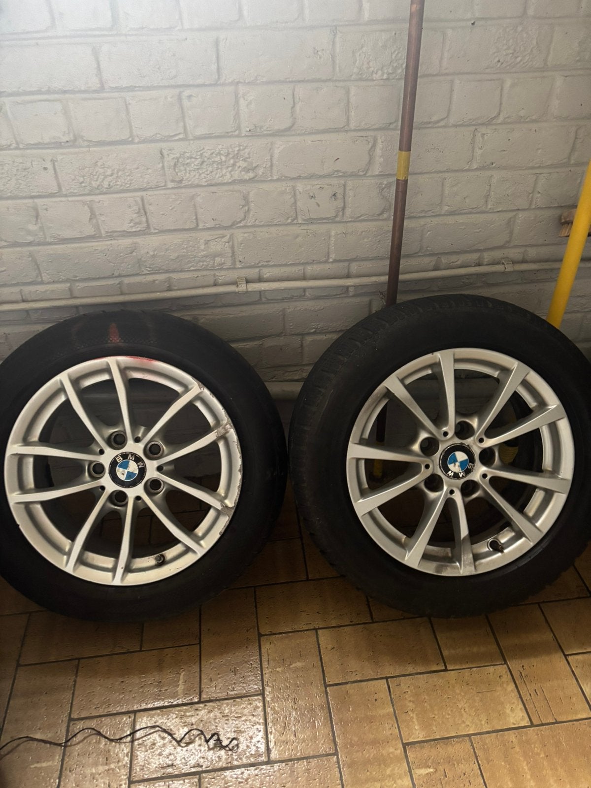 Bmw velgen, Ophalen, Band(en)