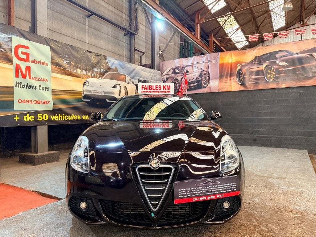 Alfa Romeo Giulietta 1.6JTD LED DNA J.A, Cuir, Euro 5, Achat, Volant multifonction