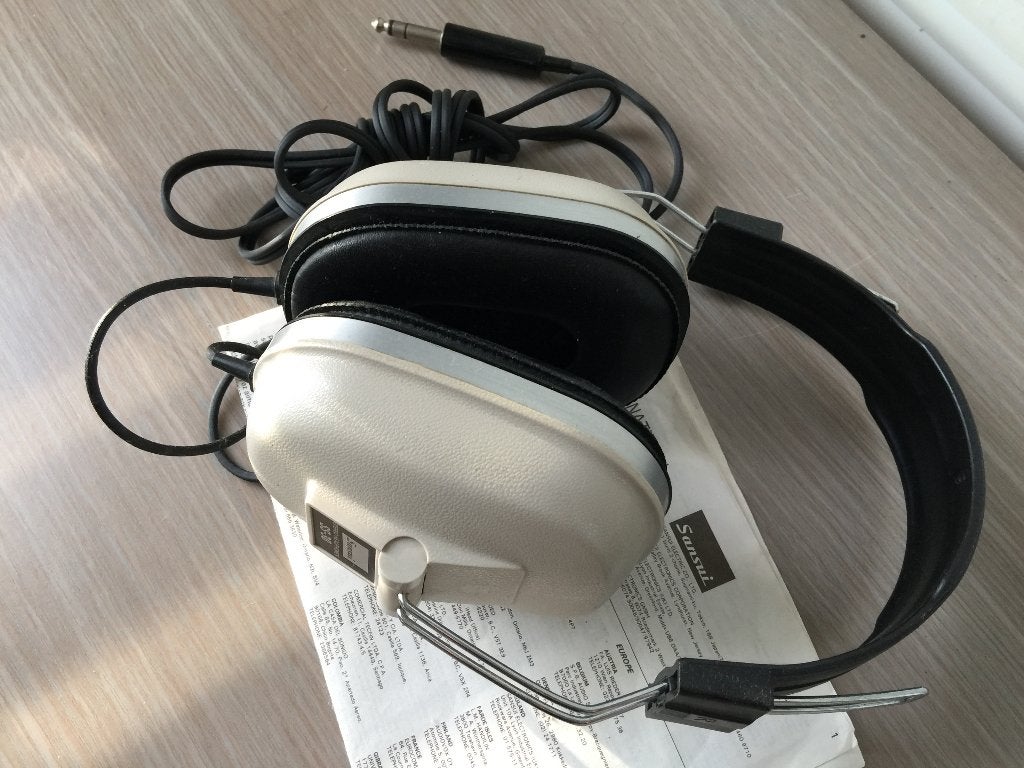 Sansui SS-30 vintage hoofdtelefoon, Ophalen