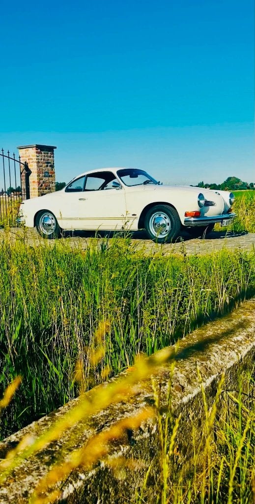 Voiture ancienne Volkswagen Karmann Ghia 1600cc 1973, Autos, Noir, 2 portes, Particulier, Blanc