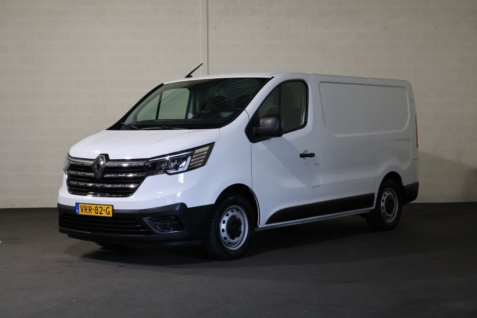Renault Trafic 2.0 dCi 110pk L1 H1 Inrichting, 188 g/km, Renault, Wit, Electronic Stability Program (ESP)