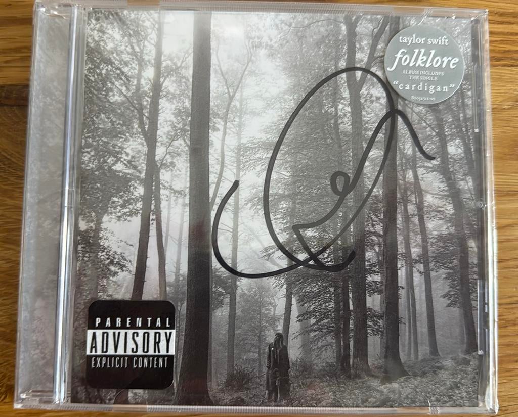 Taylor Swift Folklore Gesigneerde CD, Ophalen, Nieuw in verpakking