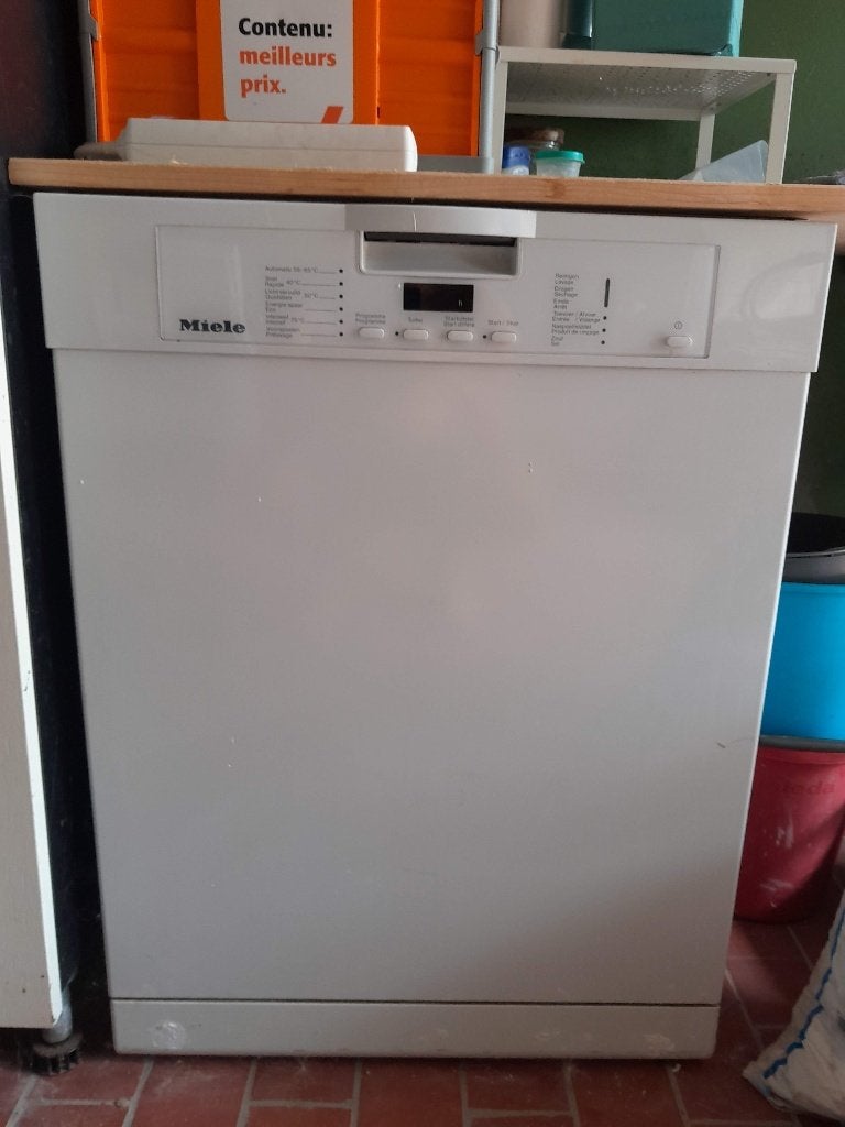 Miele vaatwasser, goed werkend, geen gebreken, Electroménager, Lave-vaisselle, Enlèvement, Utilisé, À Poser