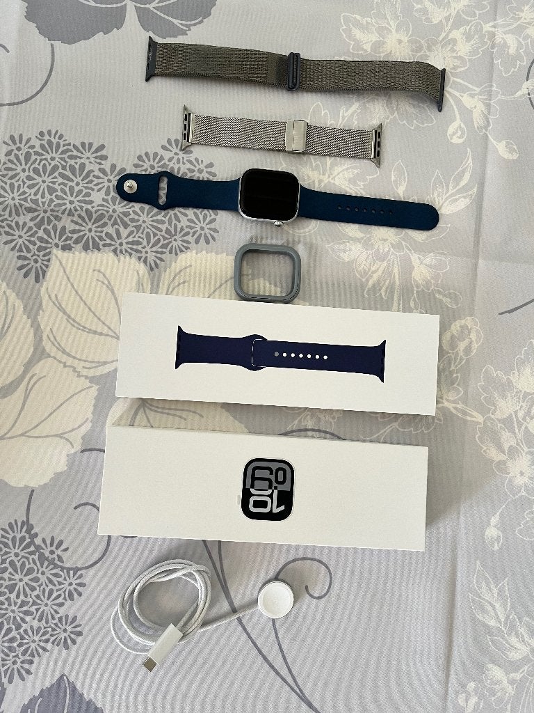 Apple Watch 10 - 46 mm, Bijoux, Sacs & Beauté, Gris, Apple Watch, IOS, Enlèvement