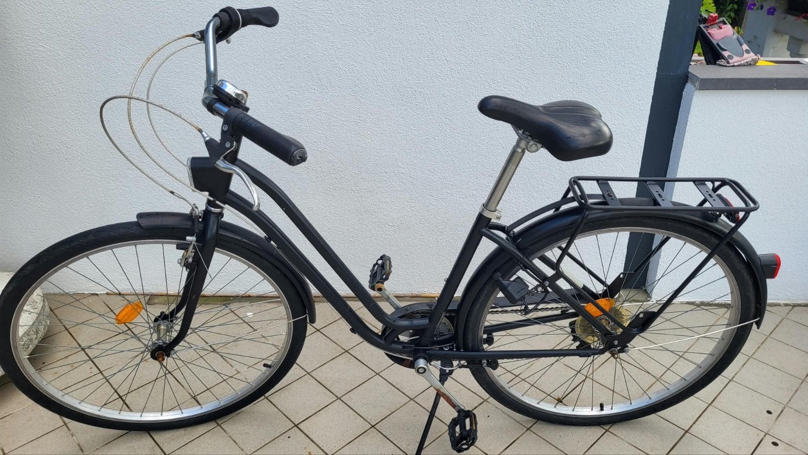 Damesfiets, Ophalen