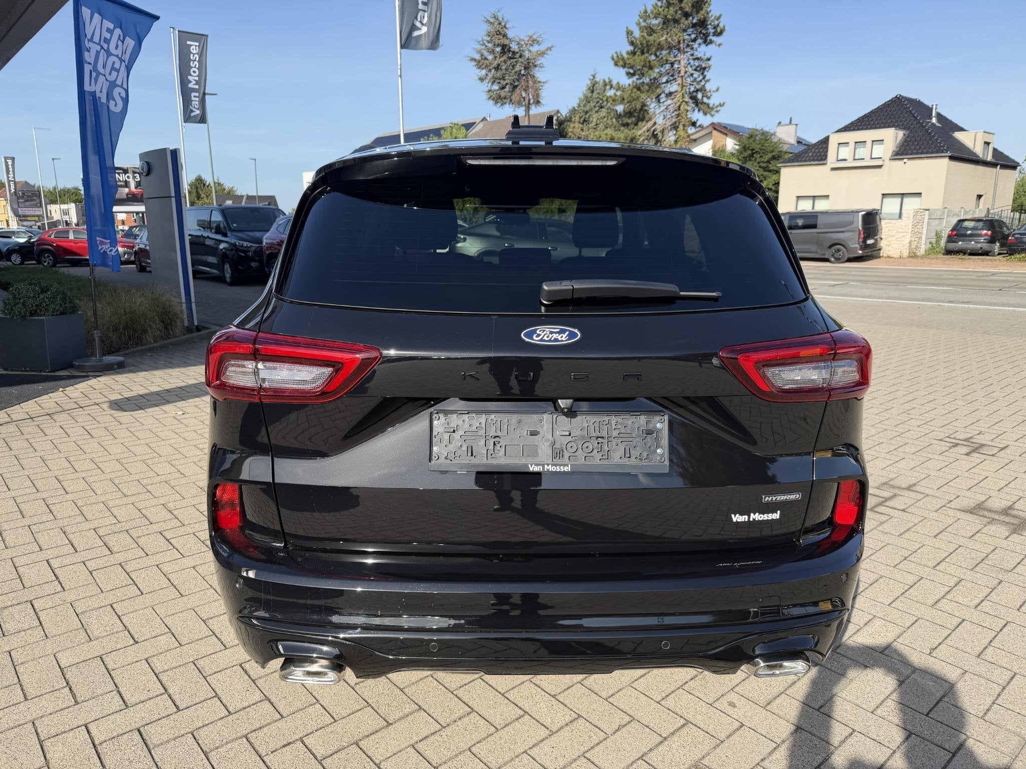 Ford Kuga 2.5i FHEV Aut. 132kW ST-Line, 4 cilinders, Zwart, Bedrijf, 5 zetels