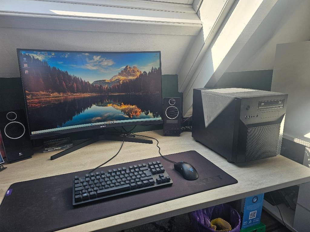 GamePC (Ryzen 5 3600x / GTX 1080ti 11GB / 16GB / 2,5TB), Virtual Reality, Zo goed als nieuw, 3 TB, Met videokaart