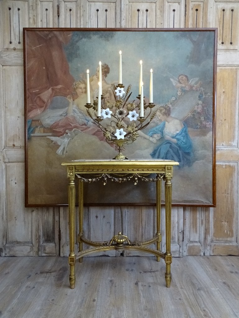 Franse vergulde tafel met guirlandes, Ophalen