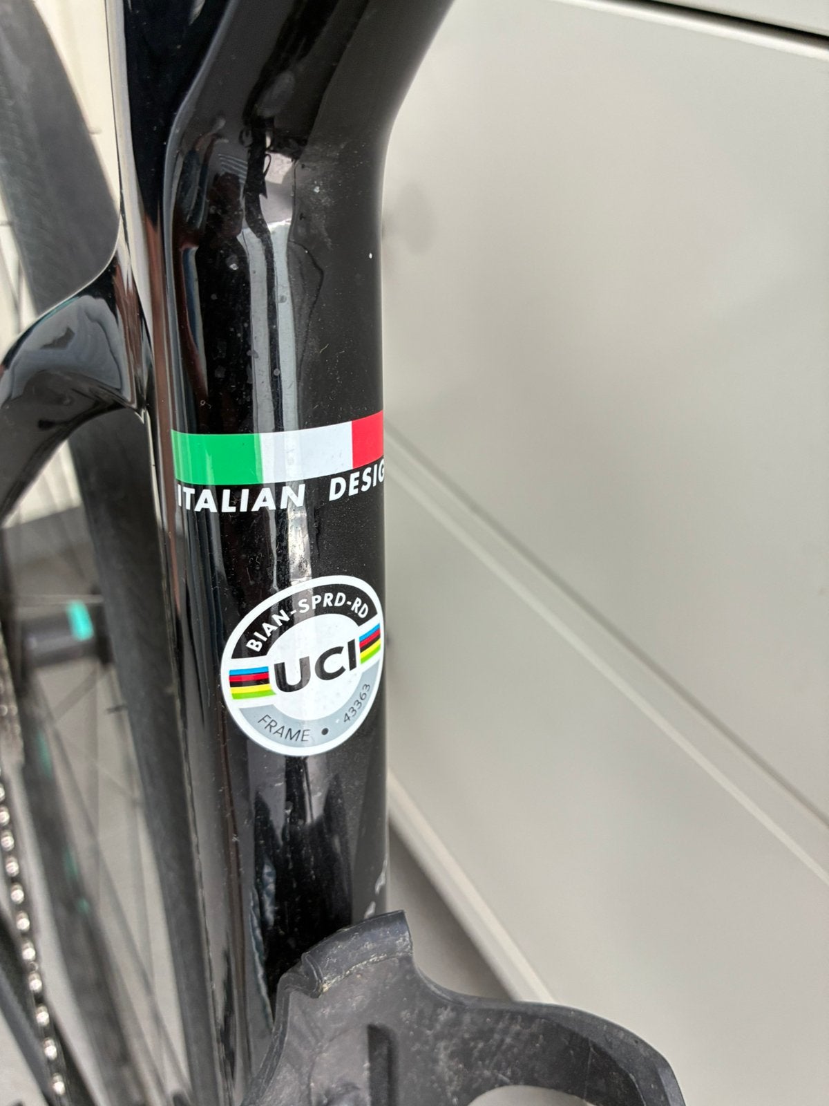 Bjanchi, Fietsen en Brommers, Ophalen