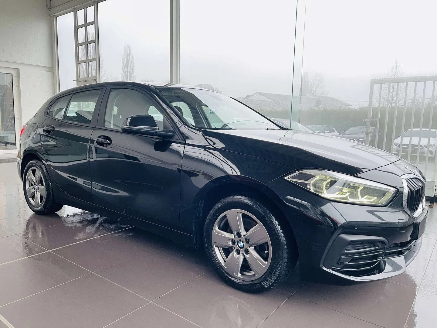 BMW 1 Serie 116 d * GARANTIE + LED + GPS *, Autos, Achat, Euro 6, Entreprise, Anti démarrage