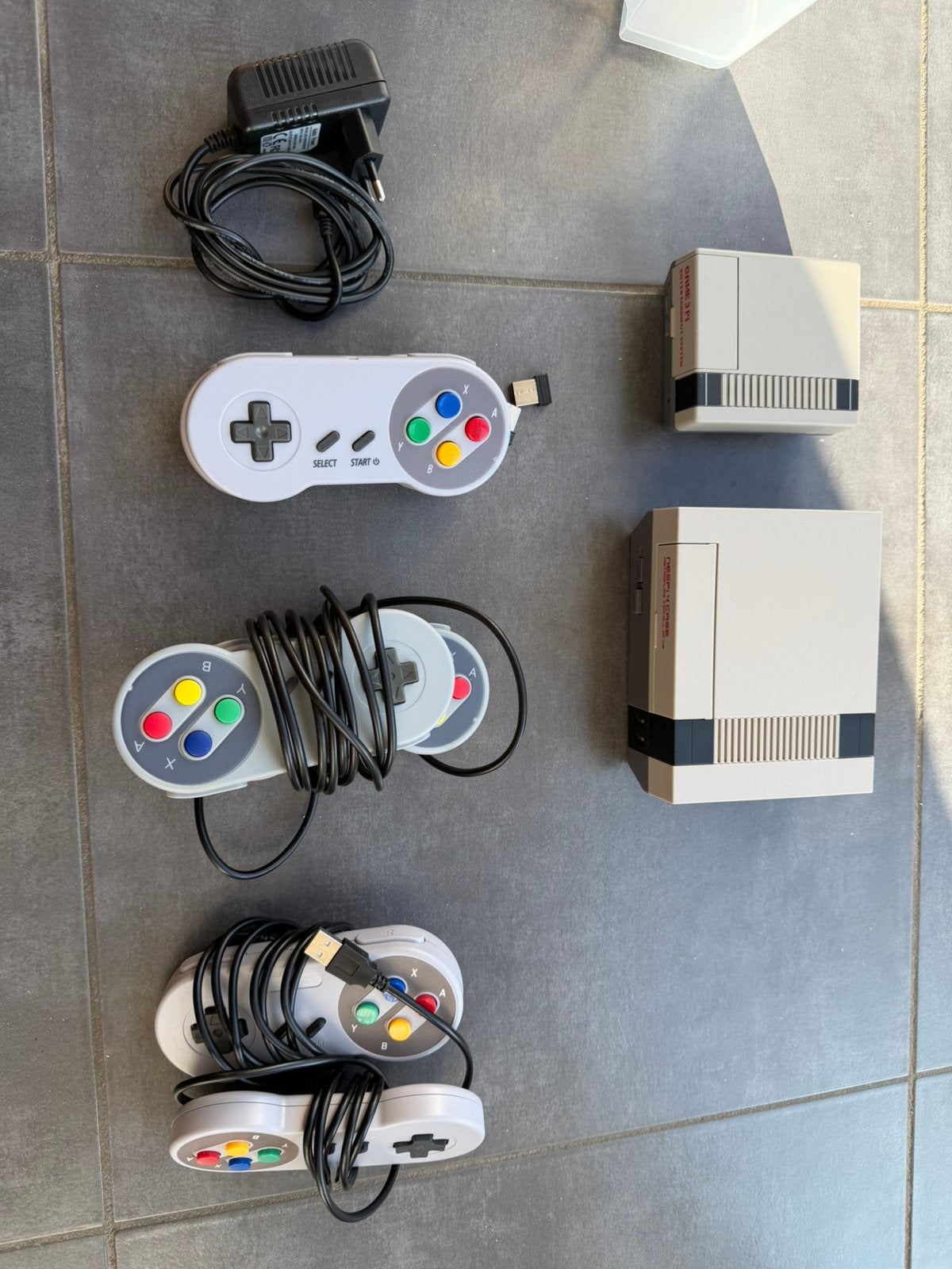 Deux  Raspberry  ( 4b et 3) avec boitiers retro gaming, Consoles de jeu & Jeux vidéo, Enlèvement, Utilisé