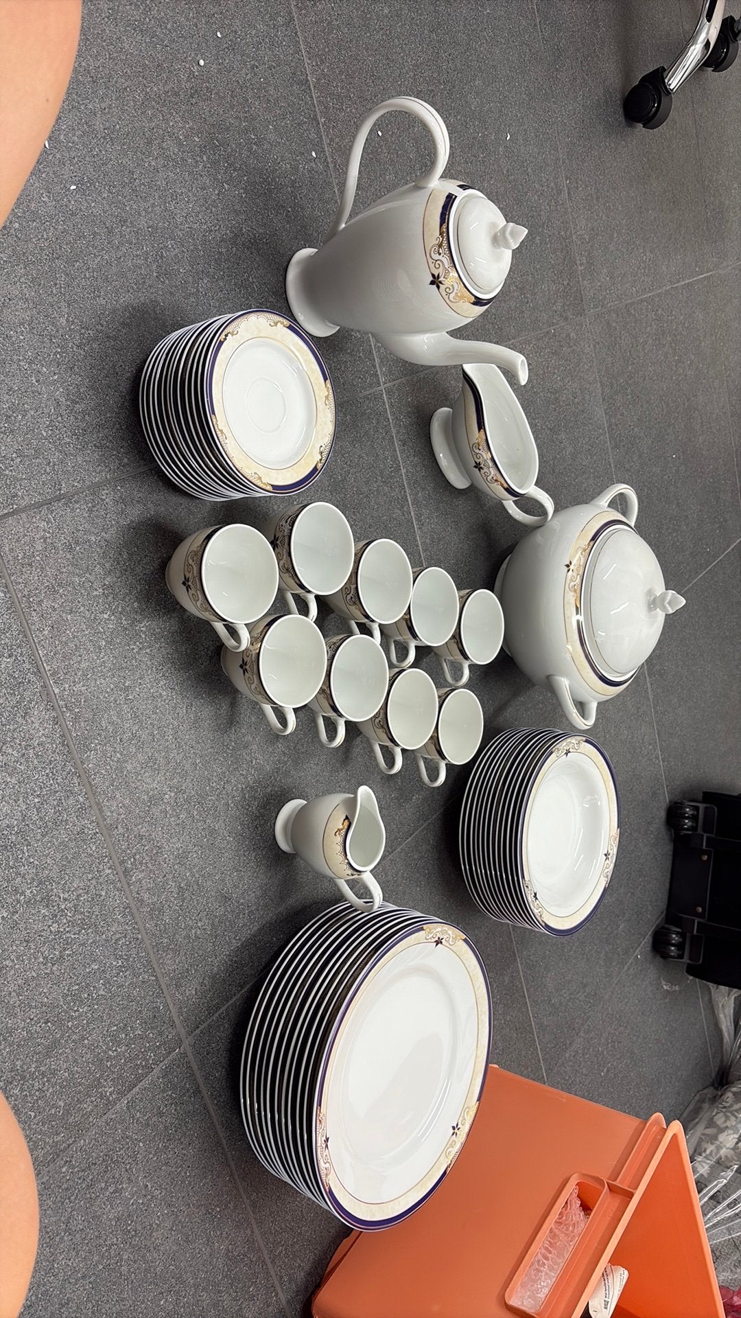 Servies, Ophalen, Bord(en)