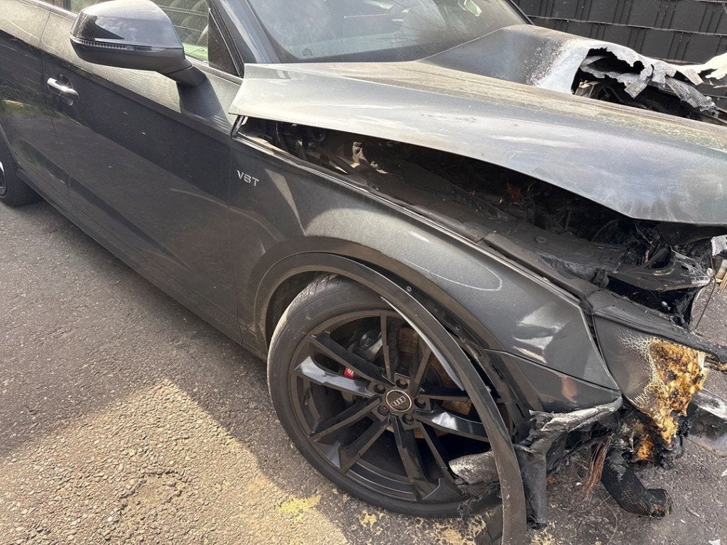 AILE AVANT DROITE Audi SQ5 (FYB / FYG) (|80A821106A|), Auto-Union-Straße  1,
85057  Ingolstadt, DE, Garde-boue, Info@audi.de, Audi