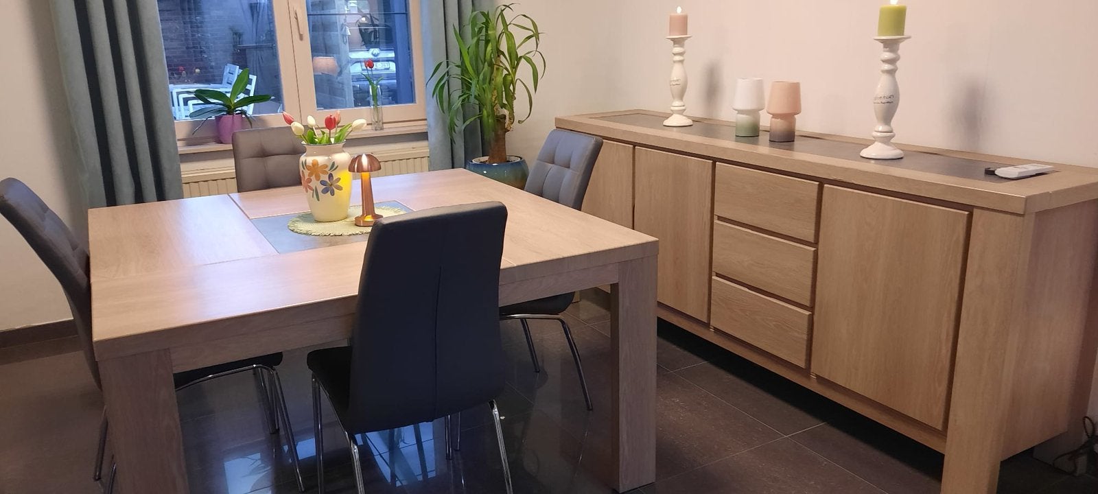 Eetkamer & TV- meubel, Ophalen, Gebruikt