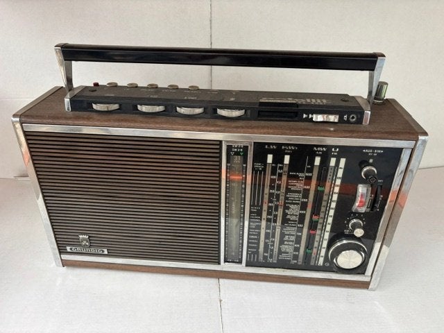 Vintage radio Grundig Satellit transistor 6001, Audio, Tv en Foto, Ophalen of Verzenden, Gebruikt, Radio